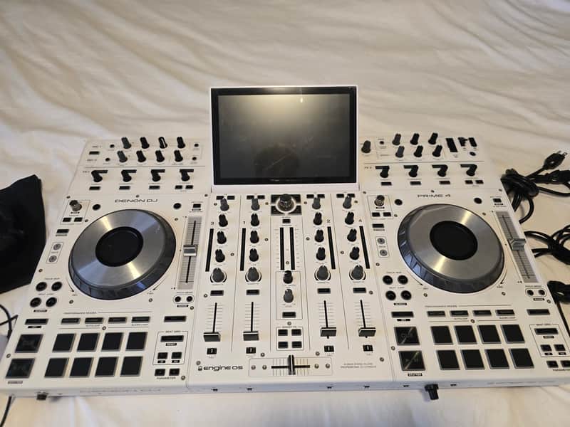 Denom Prime 4 White Special Edition 2024 image 1
