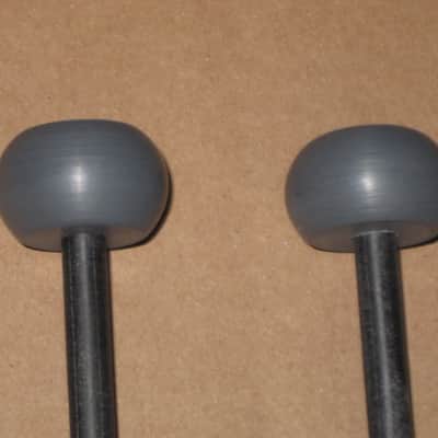 new old stock Gambal GPXH1 (UG13GPXH1) Glockenspiel, Bells, Xylophone Percussive Keyboard MALLETS, 1 & 1/4 inches Gray Very Hard Nylon Flat Ball Heads with Black Synthetic Shafts, with original packaging, from 1990s - early 2000s image 6
