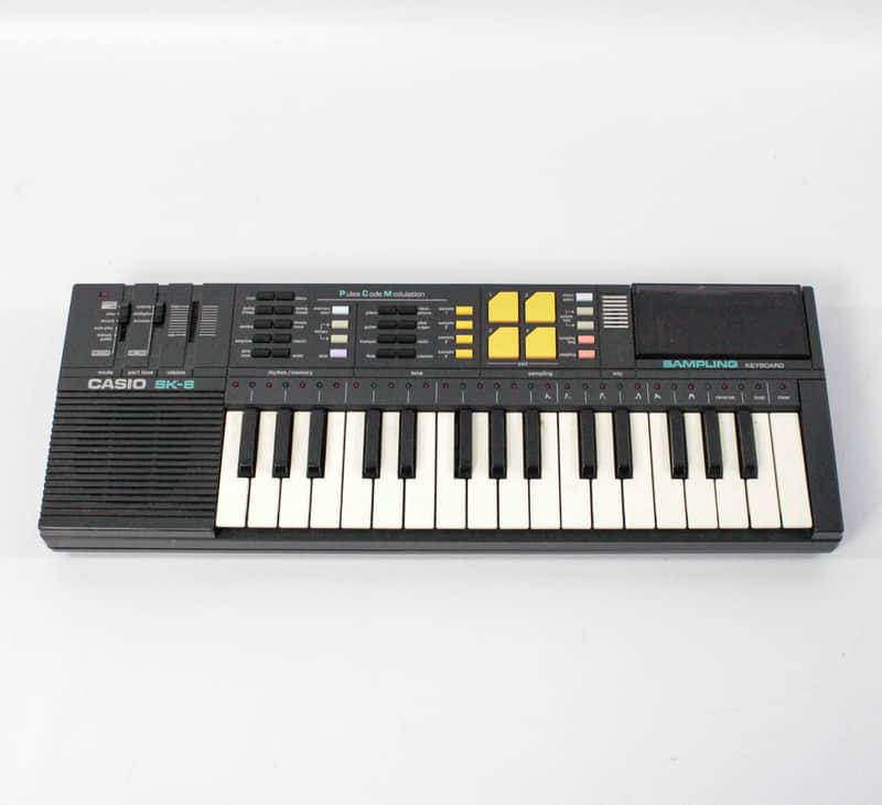Casio SK-8 Sampling PCM Keyboard Non-Functional AS-IS image 1