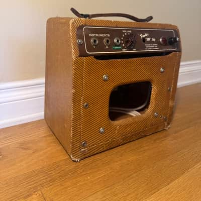 Fender Champ 600 Wide Panel Tweed image 4