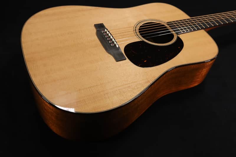 Martin D-18 Modern Deluxe Sitka Spruce VTS Top, Mahogany Back & Sides, Vintage Deluxe Neck, Gloss Finish with Hardshell Gig Case 853 image 1