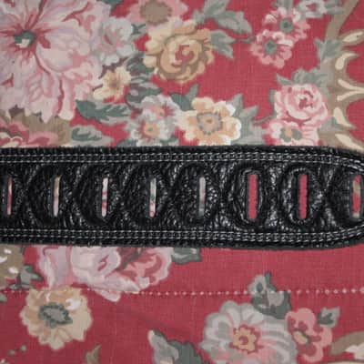 new old stock (no tags) near A+ Perri’s Leathers Ltd BM2DS Guitar Strap, 2" Reversible Black / Gray Italian Premium Leather Guitar Strap, with white double stitching, entire strap is leather padded, Adjustable Length from 42" to 56" image 15
