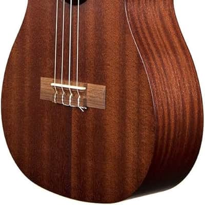 Baritone Ukulele image 3