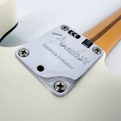 2019 Fender Limited Edition Two-Tone American Thinline Telecaster – Daphne Blue / White image 7