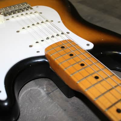 Fender 1954 Reissue 40 th anniversery 1994 Sunburst image 5