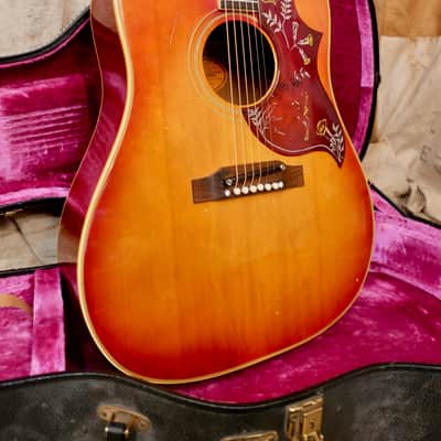 Gibson Hummingbird 1968 - Cherry Sunburst image 8
