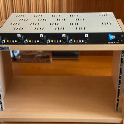 API 3124+ 4-Channel Mic Preamp – Mint! image 5