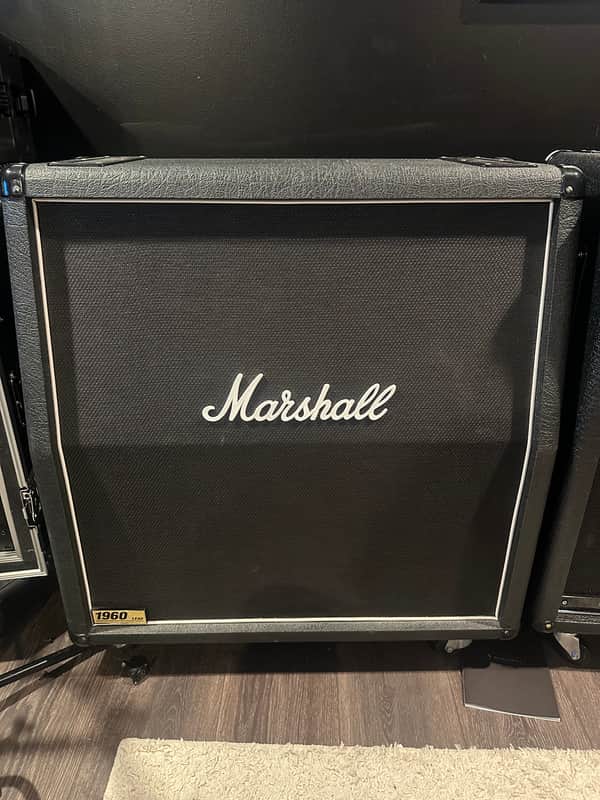 Marshall 1960A Lead 300-Watt 4x12" Angled Guitar Speaker Cabinet 1998 - Present - Black image 1