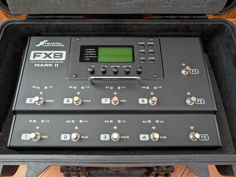 Fractal Audio FX8 Multi-Effects Pedalboard | Reverb