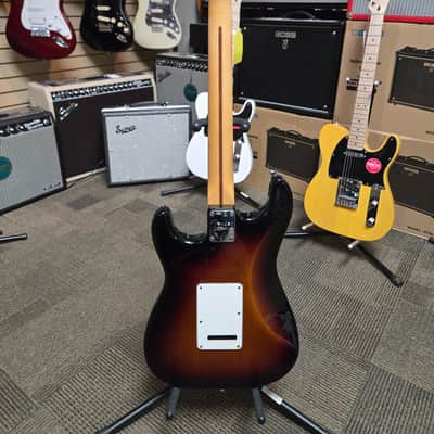 Fender American Standard Stratocaster with Maple Fretboard - 3-Color Sunburst image 5