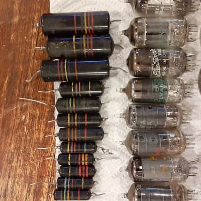 BUMBLEBEE CAPACITORS USED TUBES RCA, GE, PHILLIPS, SYLVANIA 1950s image 2