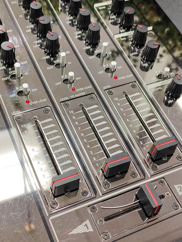Vestax PMC-17A 3-Channel Analog DJ Mixer | Reverb