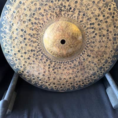 Paiste Signature Traditionals Medium Light Hi-Hats 14” (923g / 1231g) | Matching 2022 Pair | Includes MyCymbal.com Certificate image 6