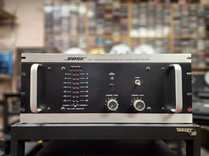 Bose 1800 Power Amplifier 400 Watts Per Pro Serviced image 1