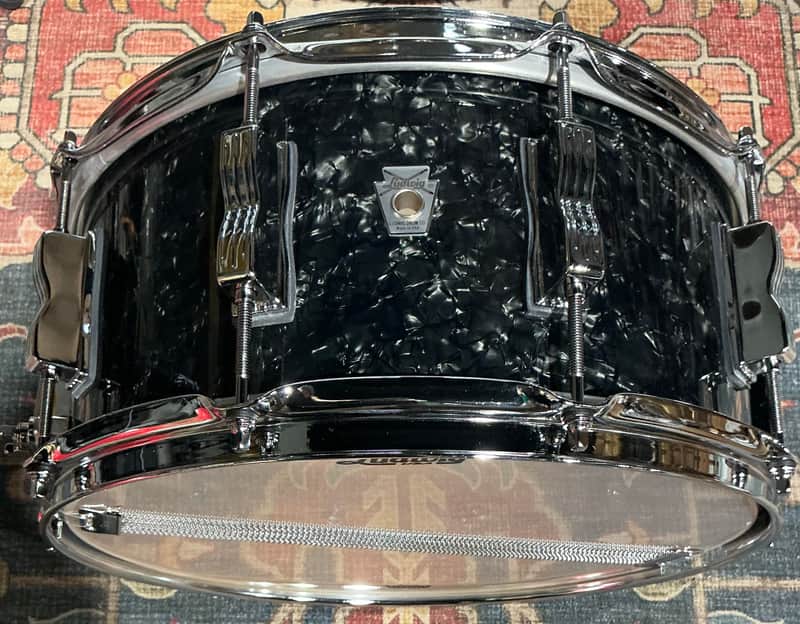 Ludwig NeuSonic Snare Drum 14 x 6.5 in. Ebony Pearl *OPEN BOX*