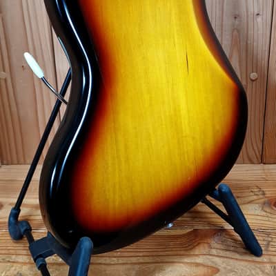 Fender Made in Japan Traditional 60´s Jazzmaster HH Limited Run, 3-Color Sunburst, Bj.2023 image 17