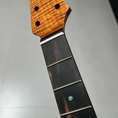 AAAAA Music Man Ebony Fretboard Roasted flame Maple Electric Guitar Neck Wheel truss rods Round stainless steel 22 frets hole 10mm image 5