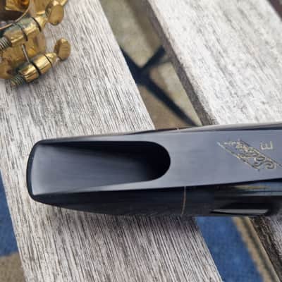 Selmer Soloist E tenor saxophone mouthpiece - rubber image 3