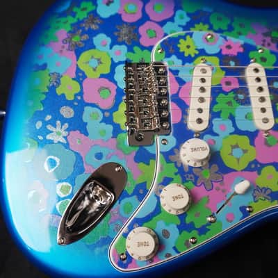 *NEW IN BOX* Fender Made in Japan Limited Stratocaster Blue Flower – 2025 Limited Edition image 9