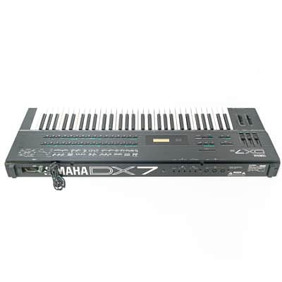 Yamaha DX7S FM Synthesizer – 61-Key Digital Classic w/ Road Case image 5