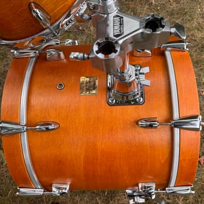 Yamaha Custom Absolute Bop Jazz Drum Set 10x7, 12x8 toms , 14x14 floor, 18x14 Vintage Natural Maple bass, Birch toms Gold badge MIJ image 12