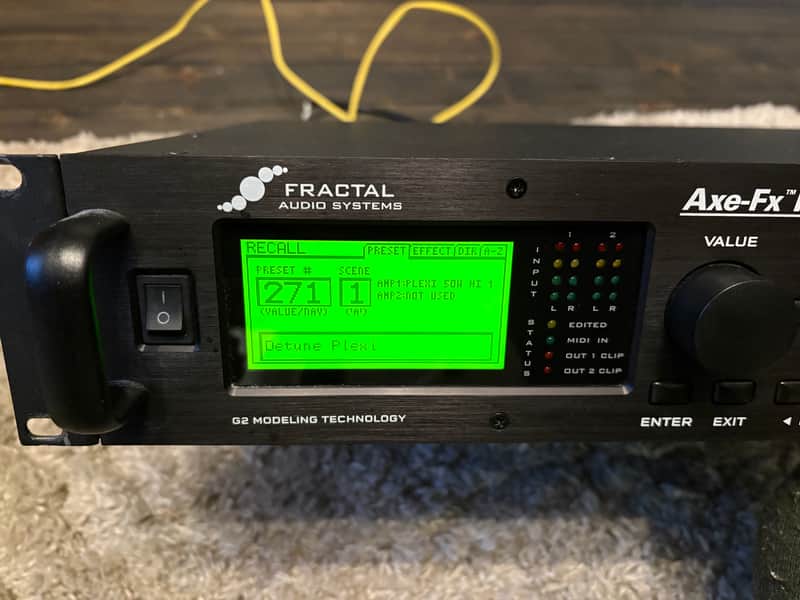 Fractal Audio Axe-FX II with MFC-101 + Magnetic Pedalboard Labels