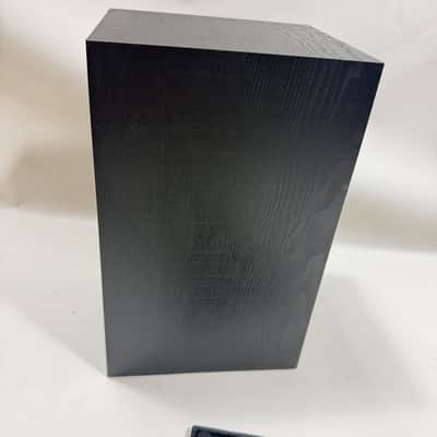ONE Klipsch Reference R-51M Bookshelf Speakers image 6
