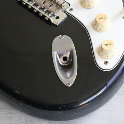 1985 Squier (by Fender Japan) SST-36 Vintage Stratocaster (Black) image 3