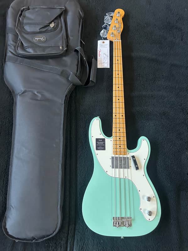 Fender Vintera II '70s Telecaster Bass | Reverb