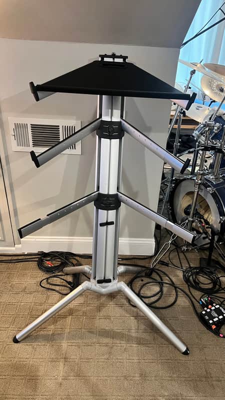 K&M Spider Pro Dual Tier Stand with Third Tier Exentsion 2022 - Silver image 1