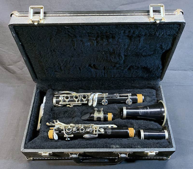 80's Bundy Bb Student 'Resonite' Clarinet Outfit image 1