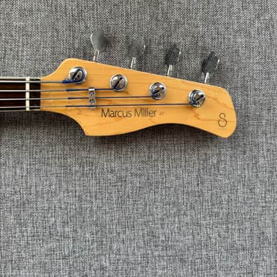 Marcus Miller V7 Fretless (2nd Gen) image 4