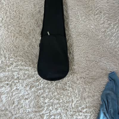 Stradella MV-1411 1/2-Size Violin Outfit –  Case, Bow & Shoulder Rest included image 4