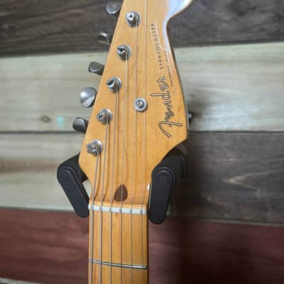 Fender Limited Edition 40th Anniversary 1954 Reissue Stratocaster with Maple Fretboard 1994 - 2-Color Sunburst image 14