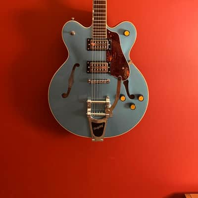 Gretsch G2622T Streamliner Center Block Double-Cut with Bigsby 2024 - Present Arctic Blue image 4