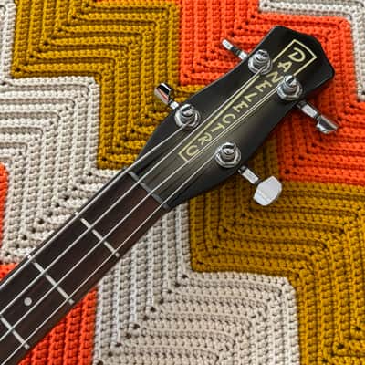 Danelectro Longhorn Shortscale Bass - 1990’s Early Reissue! - Original and Rare Tweed Case! - Beautiful Bass in Great Condition! - image 3