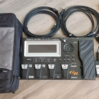 Roland GR-55 Guitar Synthesizer + GK-3 pickup + bag image 5