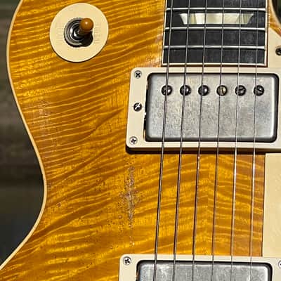2025 Gibson Custom Shop 1959 Les Paul Standard Reissue R9 – Lemon Burst Murphy Lab Ultra Heavy Aged – Incredible Flame Top image 6