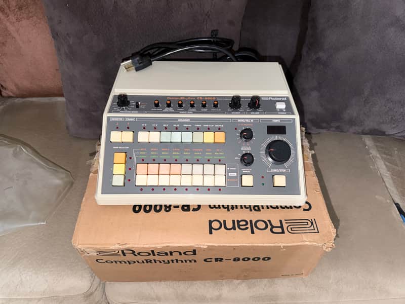 Roland CR-8000 CompuRhythm