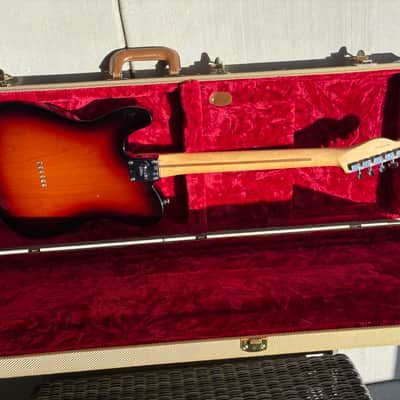 2016 Fender American Professional Classic Telecaster 3 Color Sunburst image 4