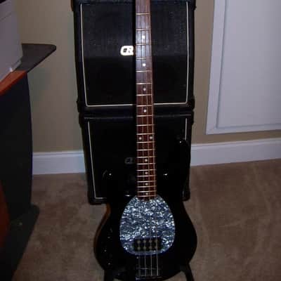 OLP STINGRAY BLACK LEFTY LEFT HANDED BASS LIC. BY ERNIE BALL image 5