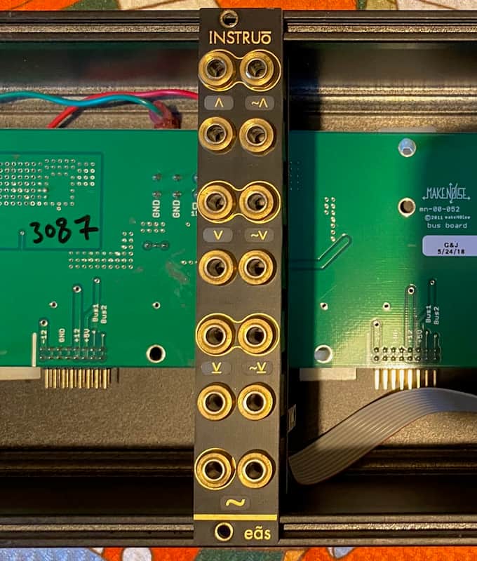 Instruo Eãs Cascading Logic Eurorack Module image 1