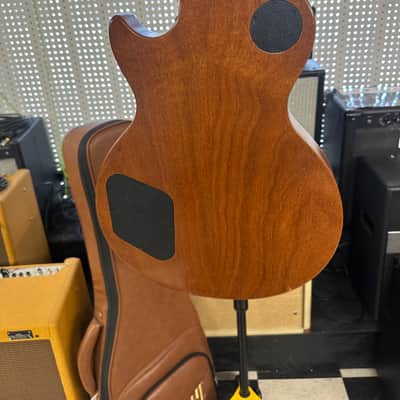 Gibson Les Paul Tribute 2018 - Satin Gold Top image 11