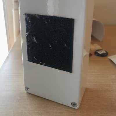 JHS Spring Tank Reverb 2024 - Present - White image 17