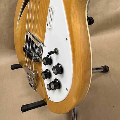 Rickenbacker 4005 1966 - Mapleglo image 6