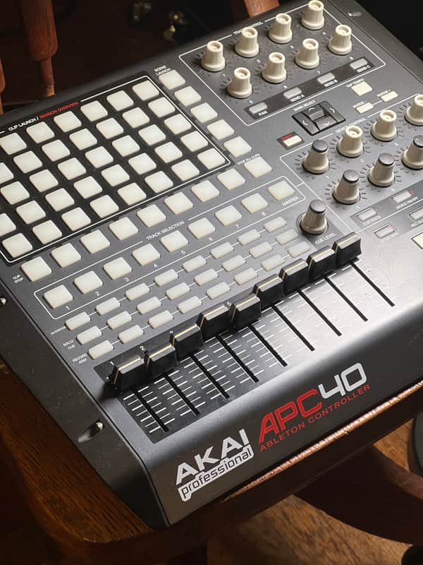 Akai Apc40 ableton controller image 1