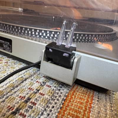 Technics SL-D303 Vintage Direct Drive Turntable image 11