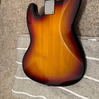 Suhr Classic J image 10