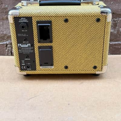 Kala 1-5U 5 Watt Tweed Mini Ukelele Amplifier image 9