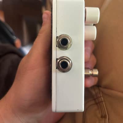 Electro-Harmonix Nano POG Polyphonic Octave Generator 2015 - Present - Red / White image 2